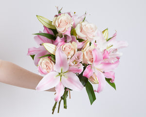 Luxury Scented Pink Rose & Lilies